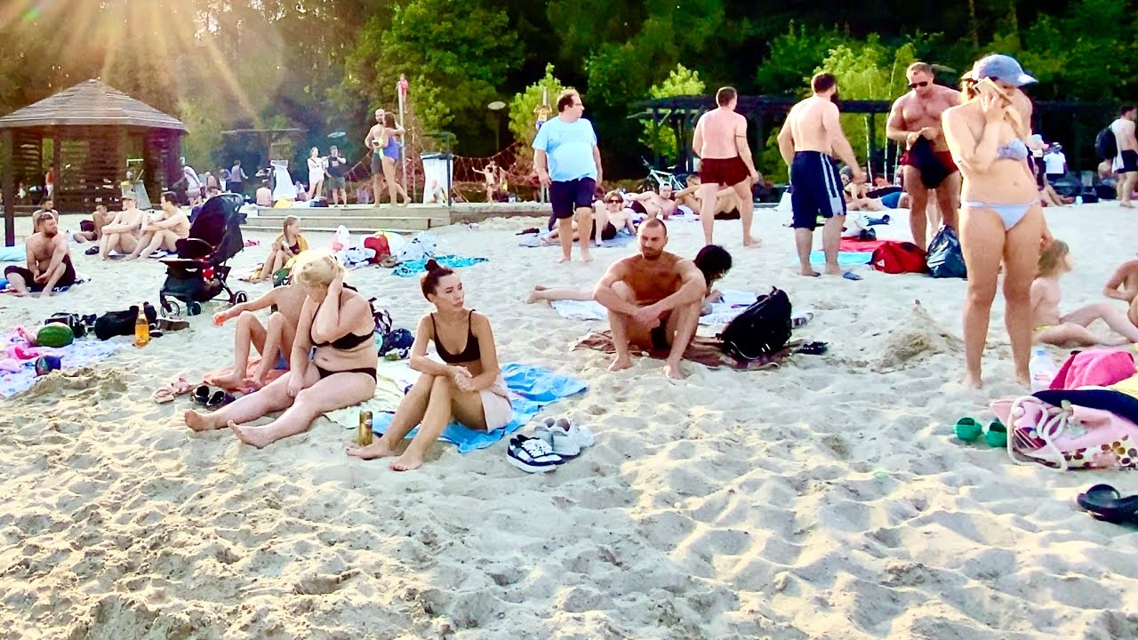 Moscow 🏖 Beach Walk - Mechersky Pond. Summer in Russia 2022, 4K
