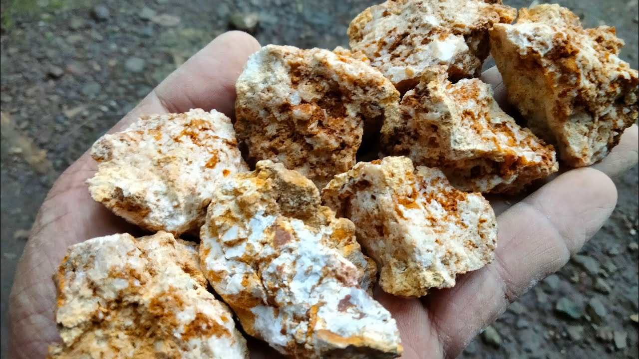 Kami bagikan cara ini untuk dapatkan emas dengan mudah yang berada dalam batuan.