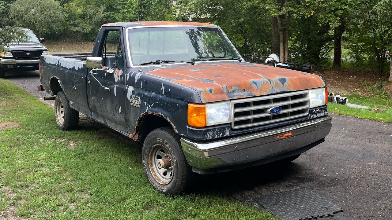 My New $850 Project Truck! 1990 Bricknose F150 4.9L Inline 6!