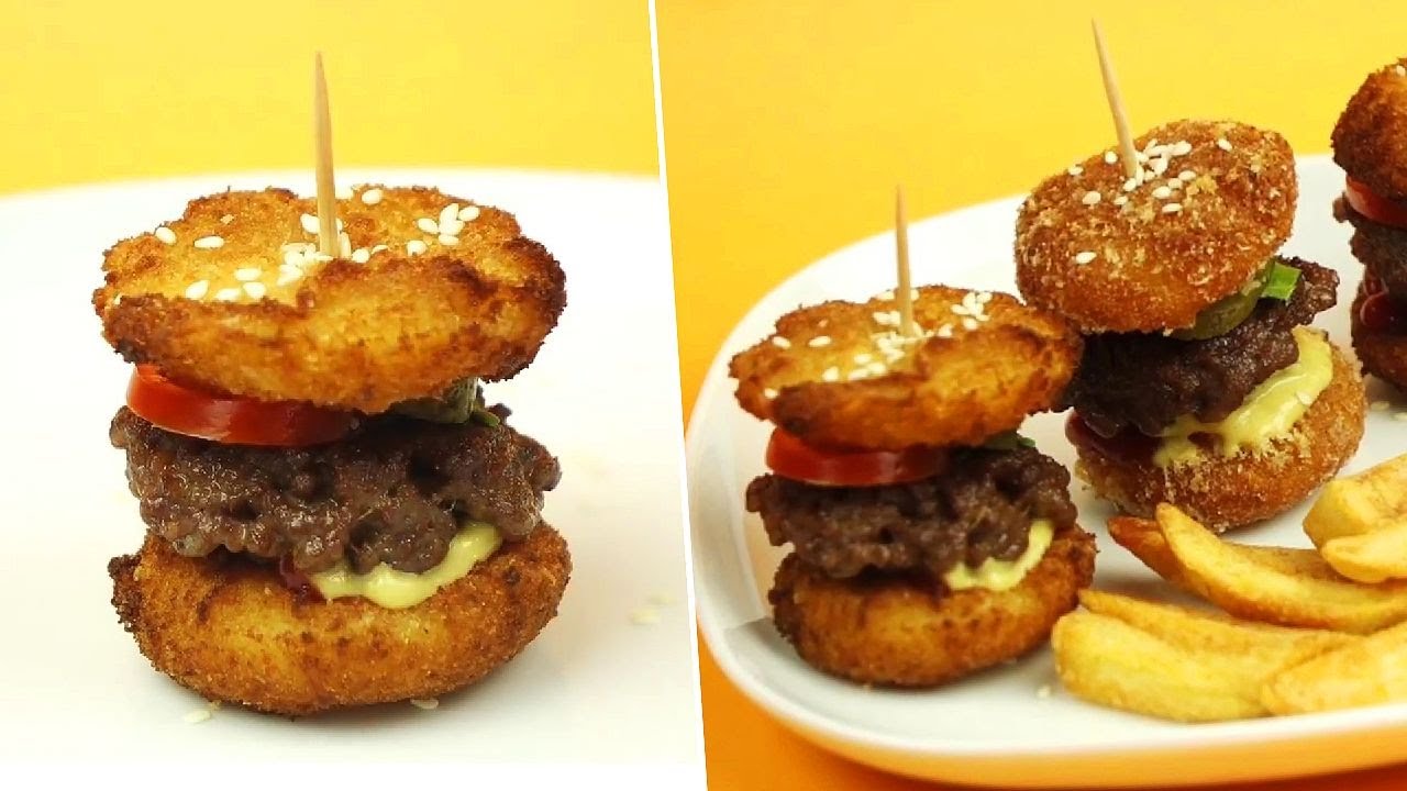 Burgery w wersji mini. Pyszny domowy fastfood