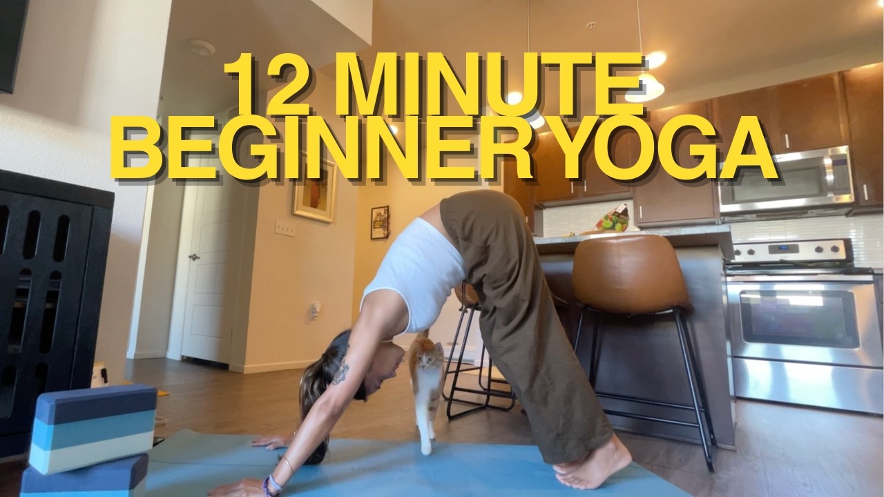 12 Minute Beginner Yoga Flow | Simple Sun Salutations