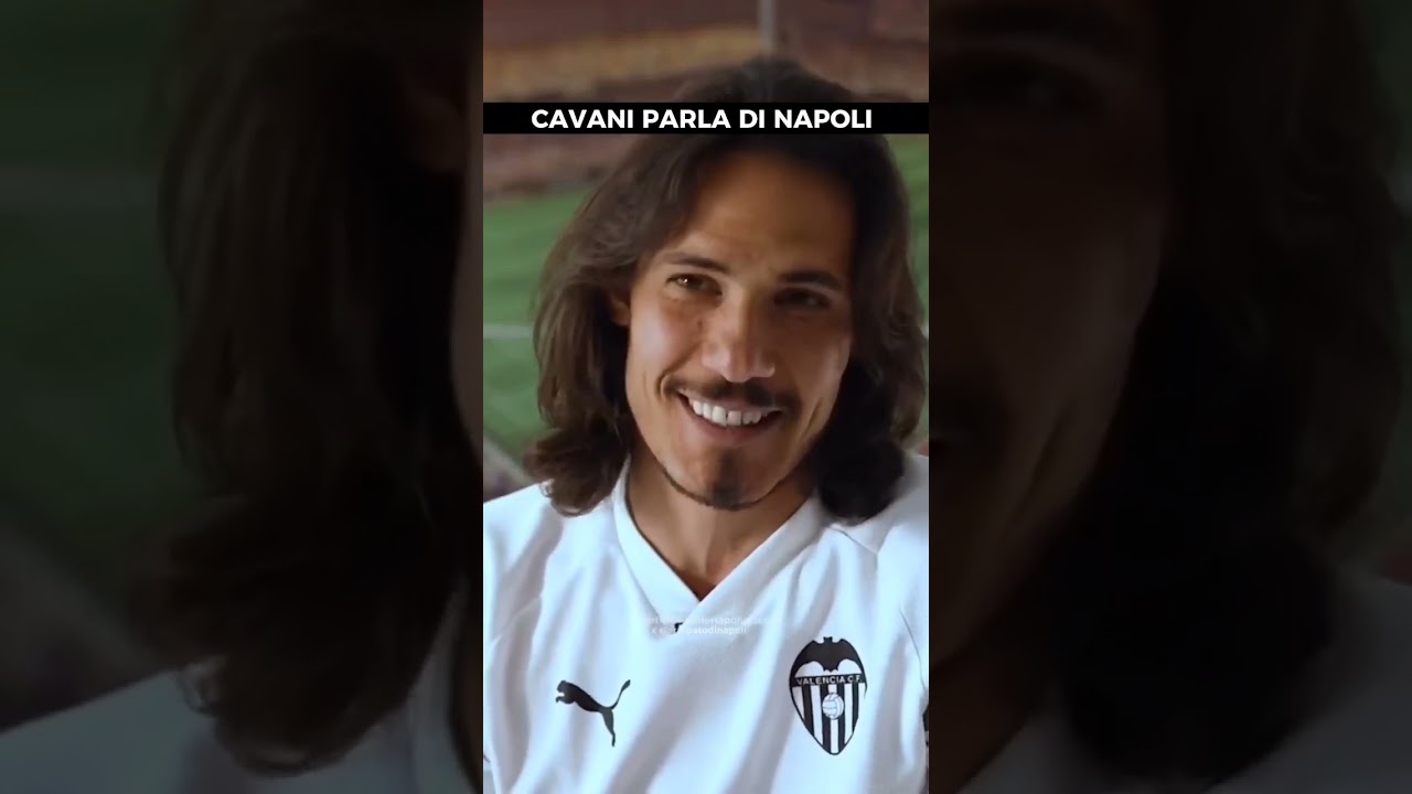 Cavani ricorda Napoli #calcio #championsleague #seriea #napolicalcio #Napoli #cavani #shorts