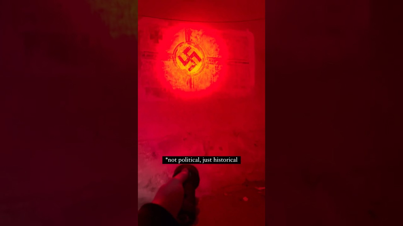 POV: Du erkundest verlassene NAZI-BUNKER 🥸🇩🇪 aus dem 2. WELTKRIEG 🪖 #shorts #bunker #nrw #urbex