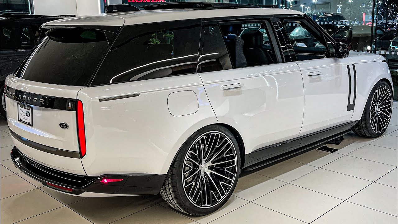 2023 Land Rover Range Rover V8 is $300000 *BEST LUXURIOUS SUV* Walkaround Review