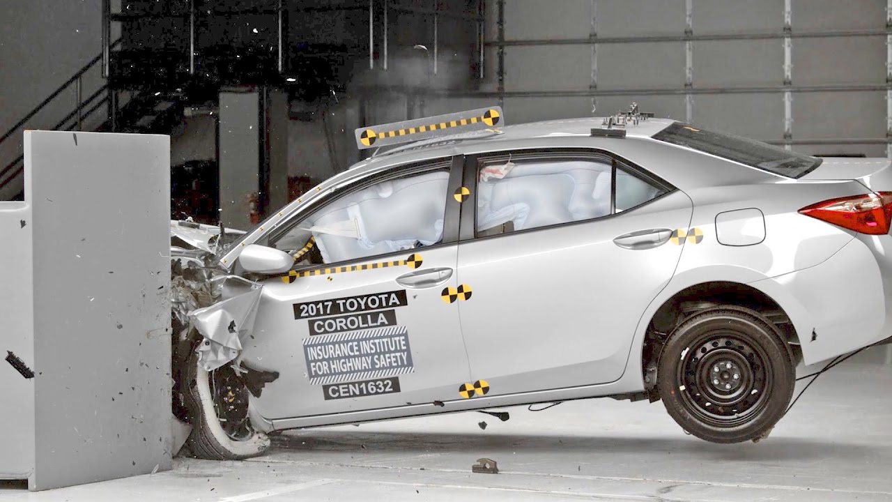 Toyota Corolla - Crash test