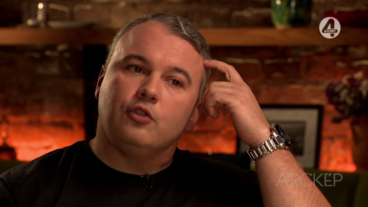 Dombóvári István Arckép