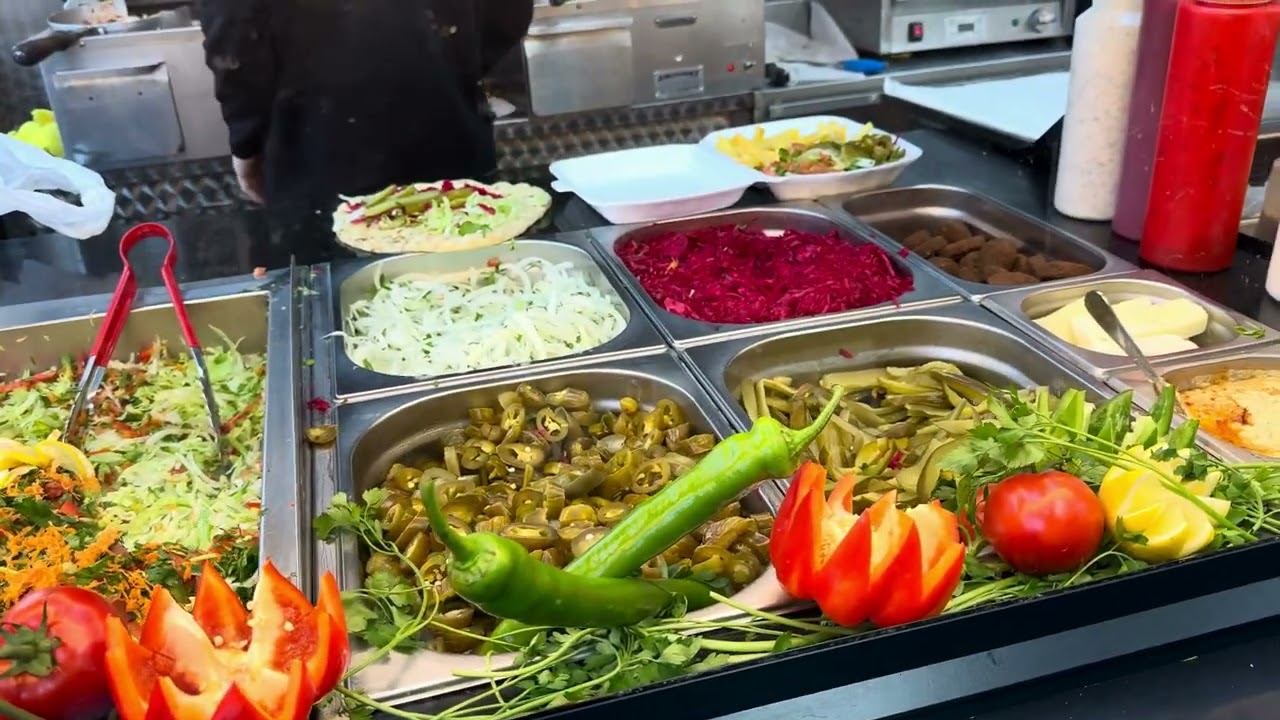 Chicken Doner kebab in London ।চিকেন ডোনার কাবাব । লন্ডন 🇬🇧