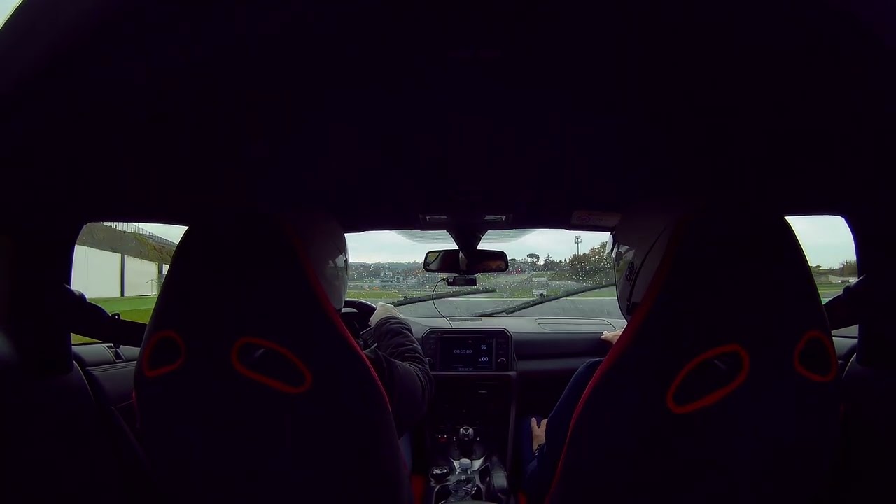 rse Italia Nissan gtr a Vallelunga