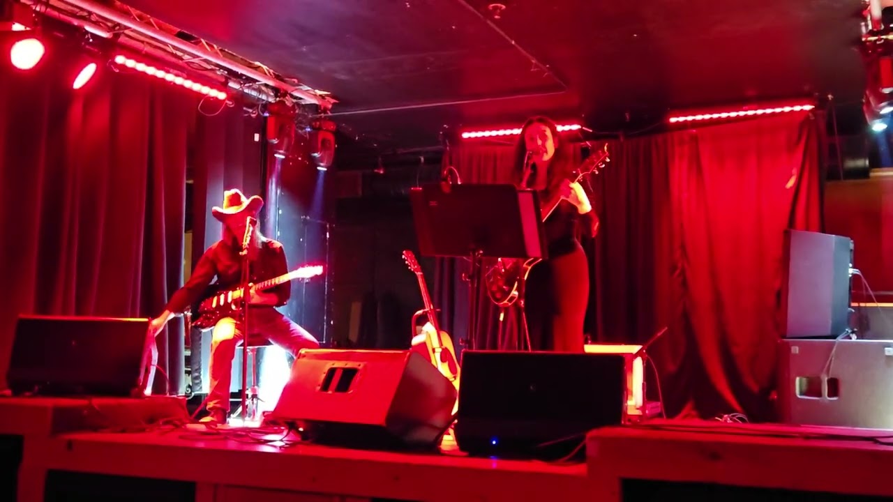 Marissa Nadler - Bessie, Did You Make It? (Providence, RI 2/19/26)