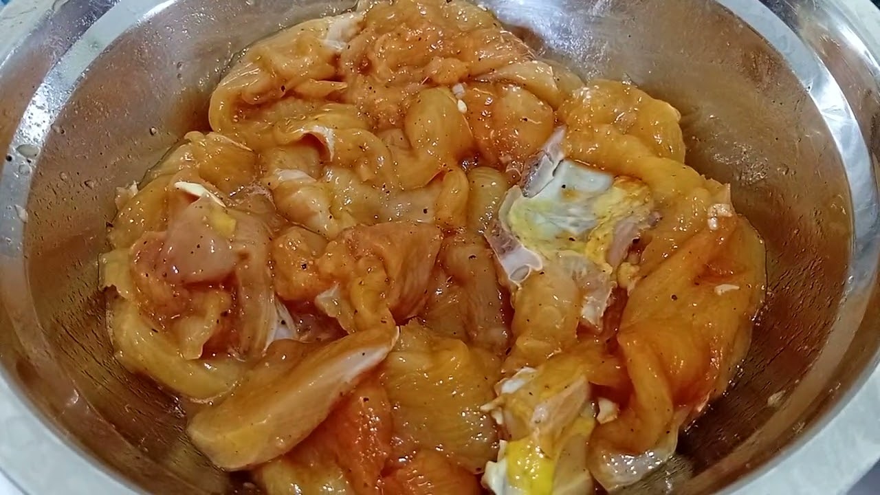 Prepare un rico spaguetti, también milanesa de pollo.