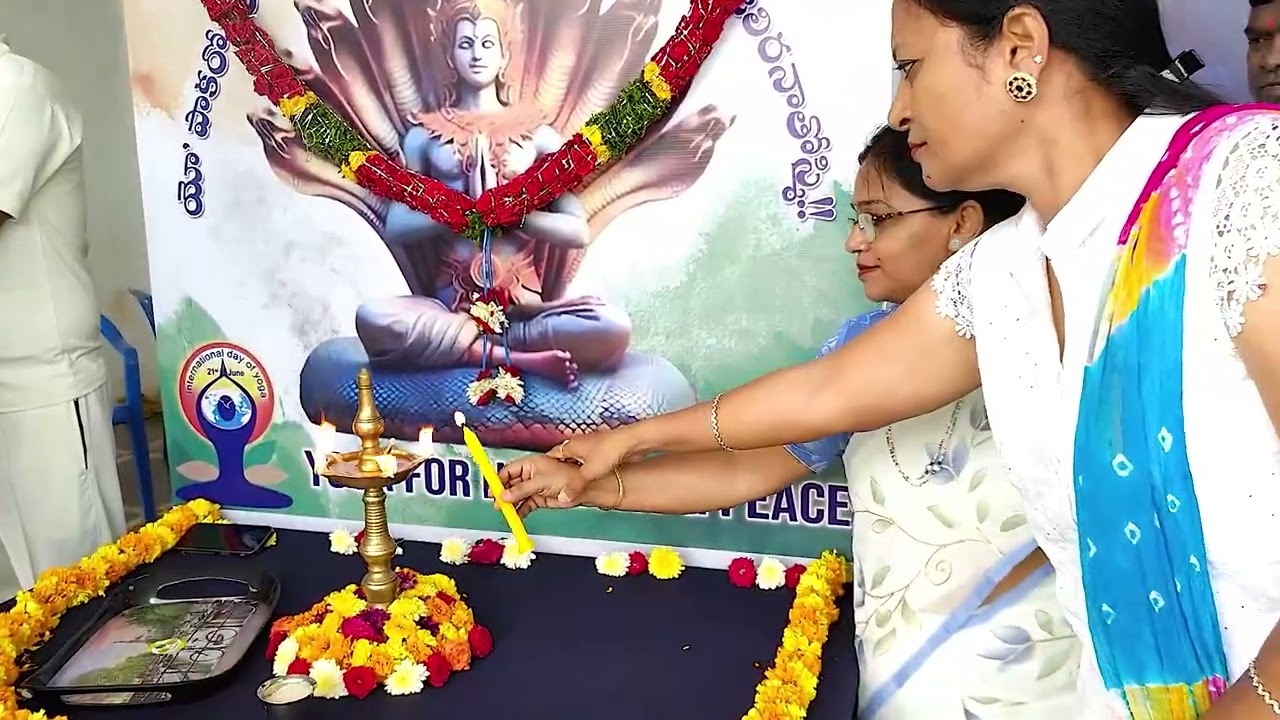 Montessori Indus Residential School Celebrates 11Th International Yoga Day.