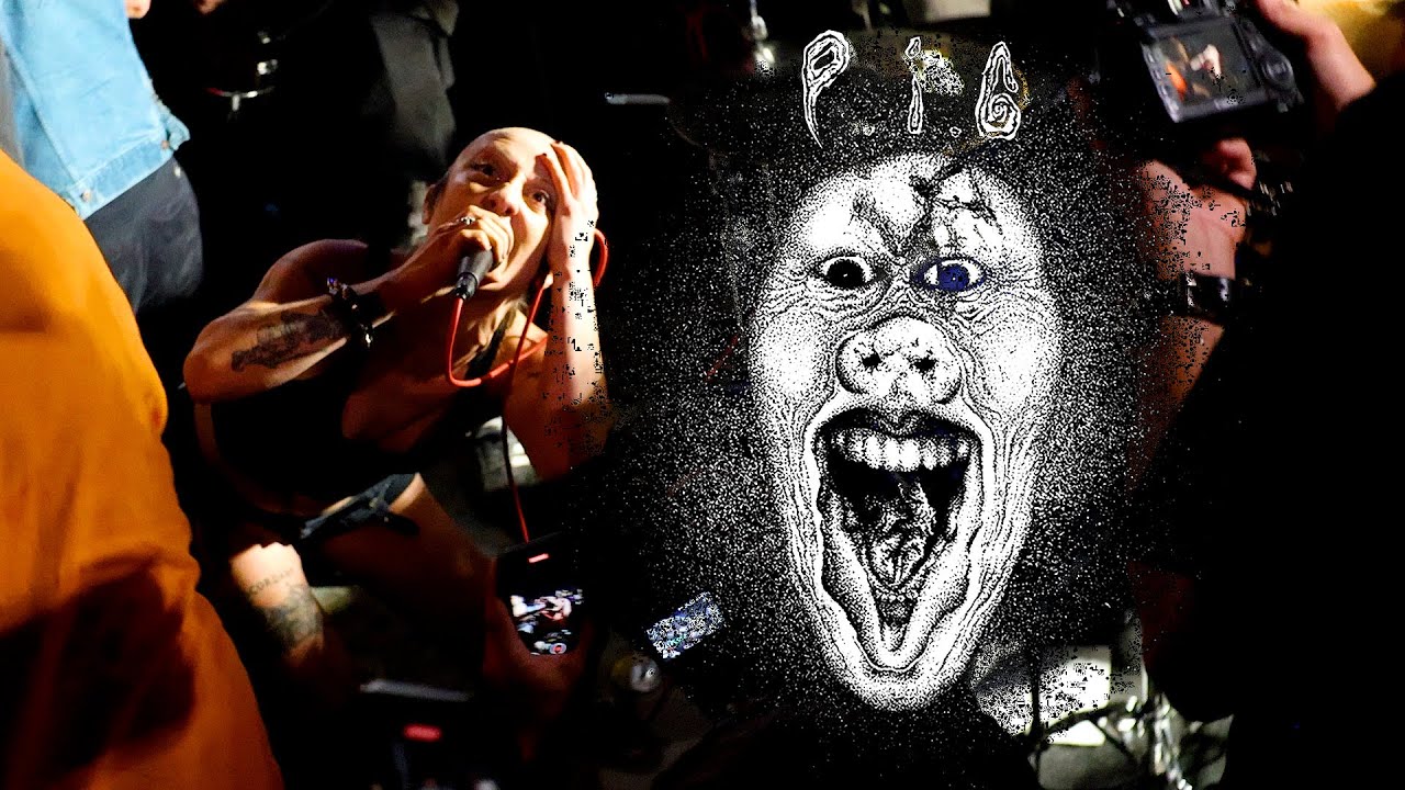 Punks takeover an abandoned roof top in Los Angeles - P.I.G. performing (Live)