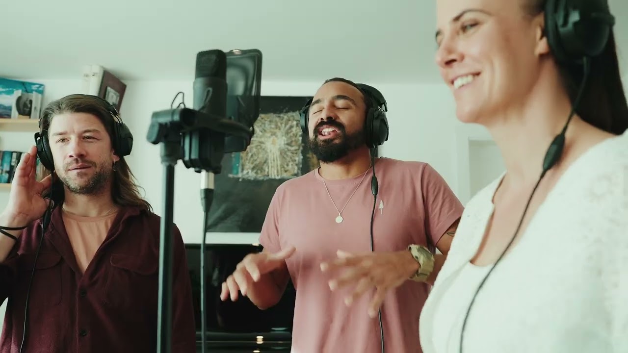 Libertà – SNOOK feat. Nina Mayer, Dario Fallet und Kinderchor
