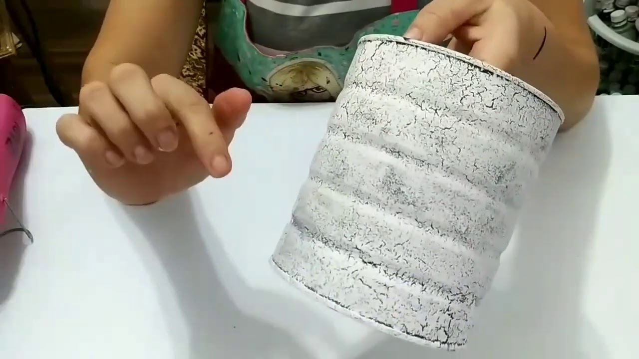 DIY CRAQUELÊ NA LATA COM COLA BRANCA VÍDEO RÁPIDO