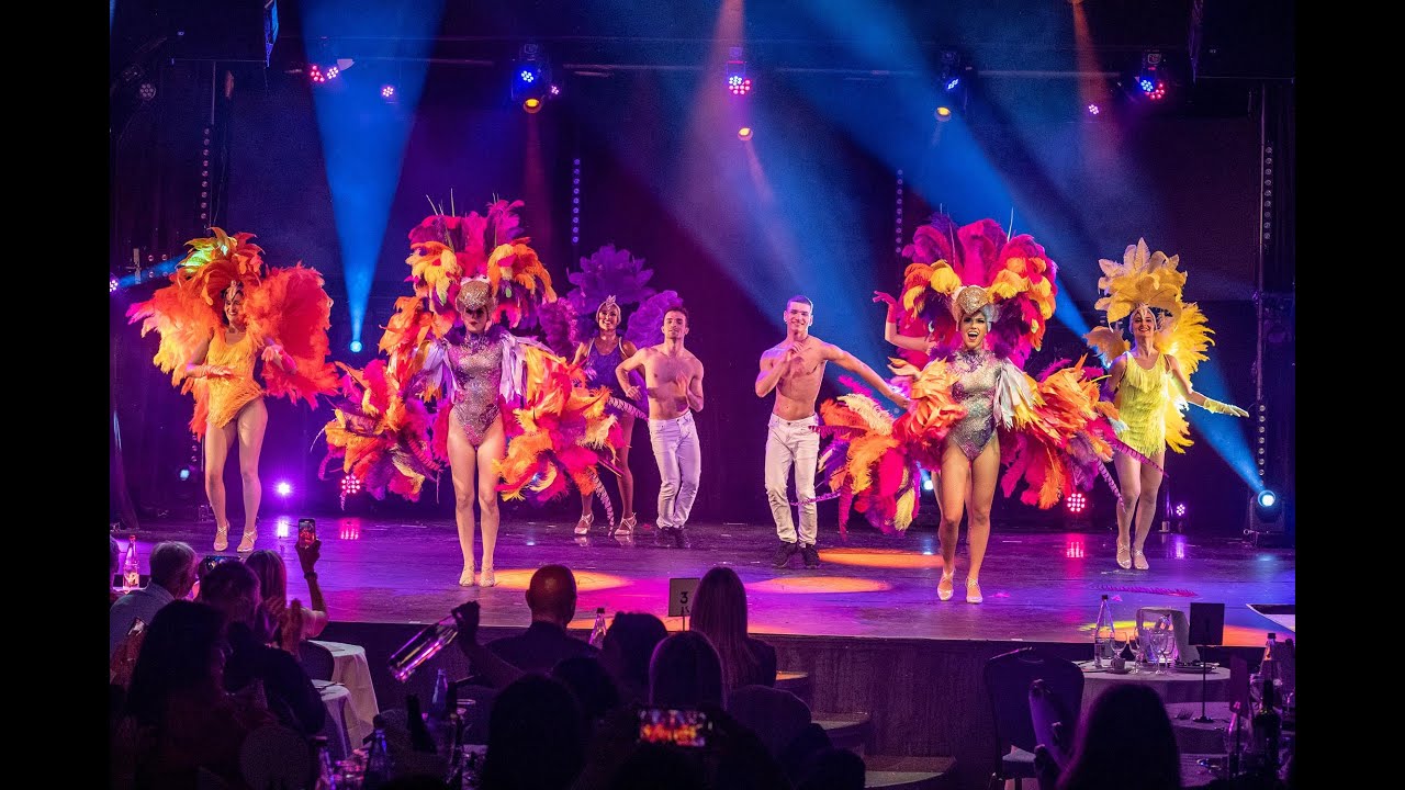 Un spectacle Cabaret avec Les Ambianceurs