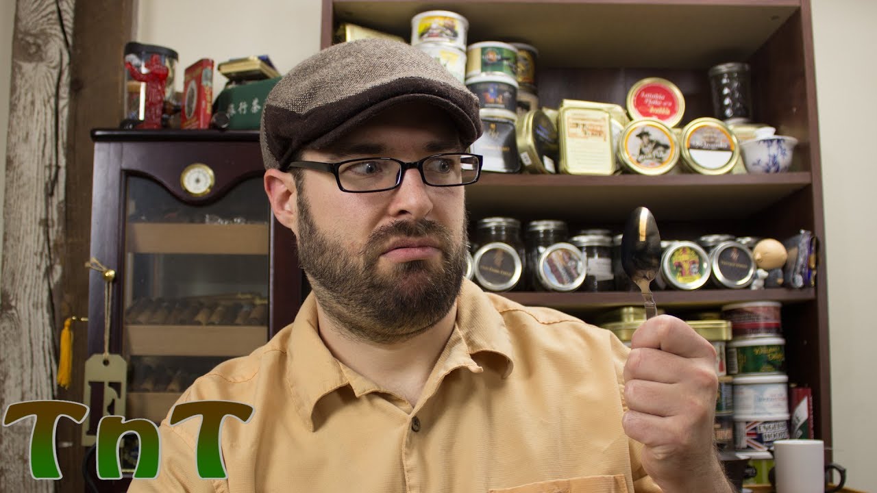 Do Not Use a Soft Flame Lighter for Cigars, Torch vs Soft Flame - Cigars 101 #2