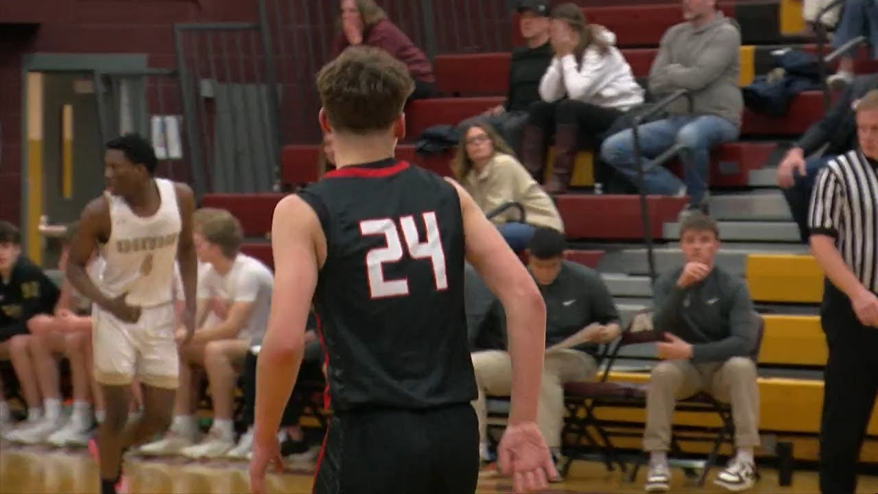 Boys basketball: Sauk Prairie gets off to good start, holds off Edgewood
