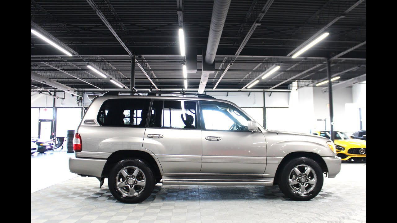 2006 Land Cruiser! All stock and original! 4.7L V8 Engine! Loaded with leather, navigation, sunroof