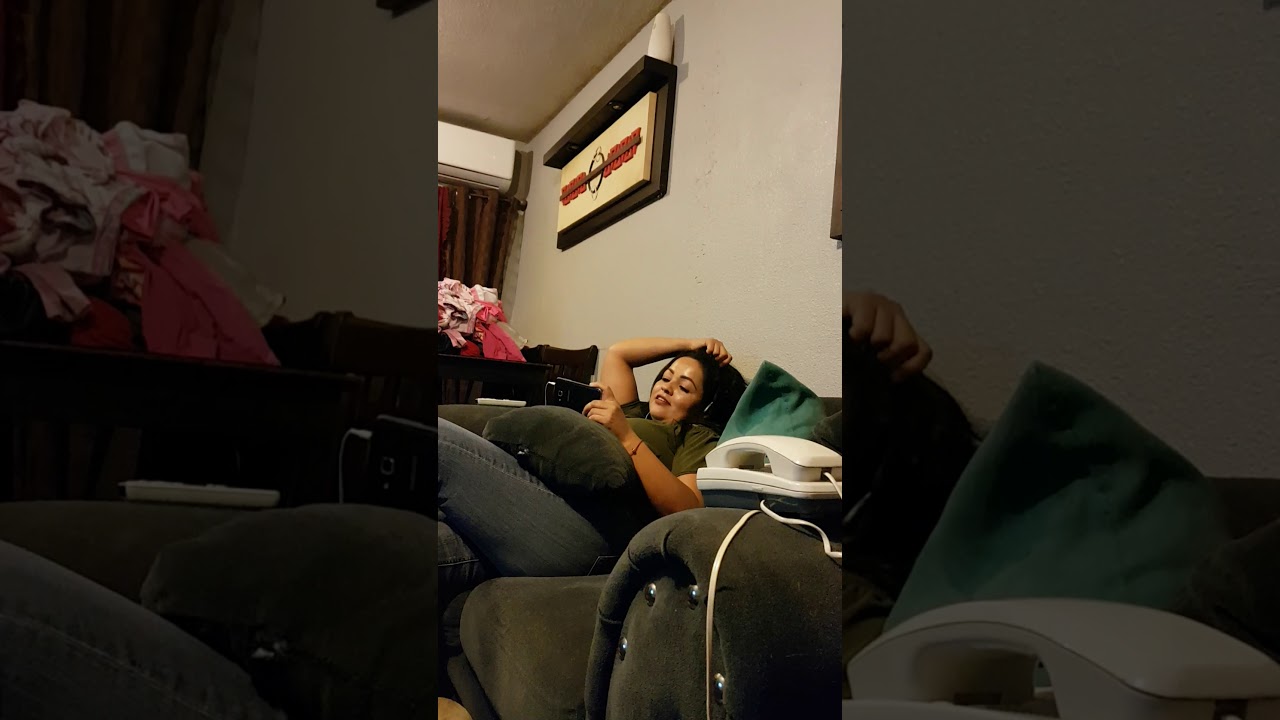 Mi esposa y el dedote