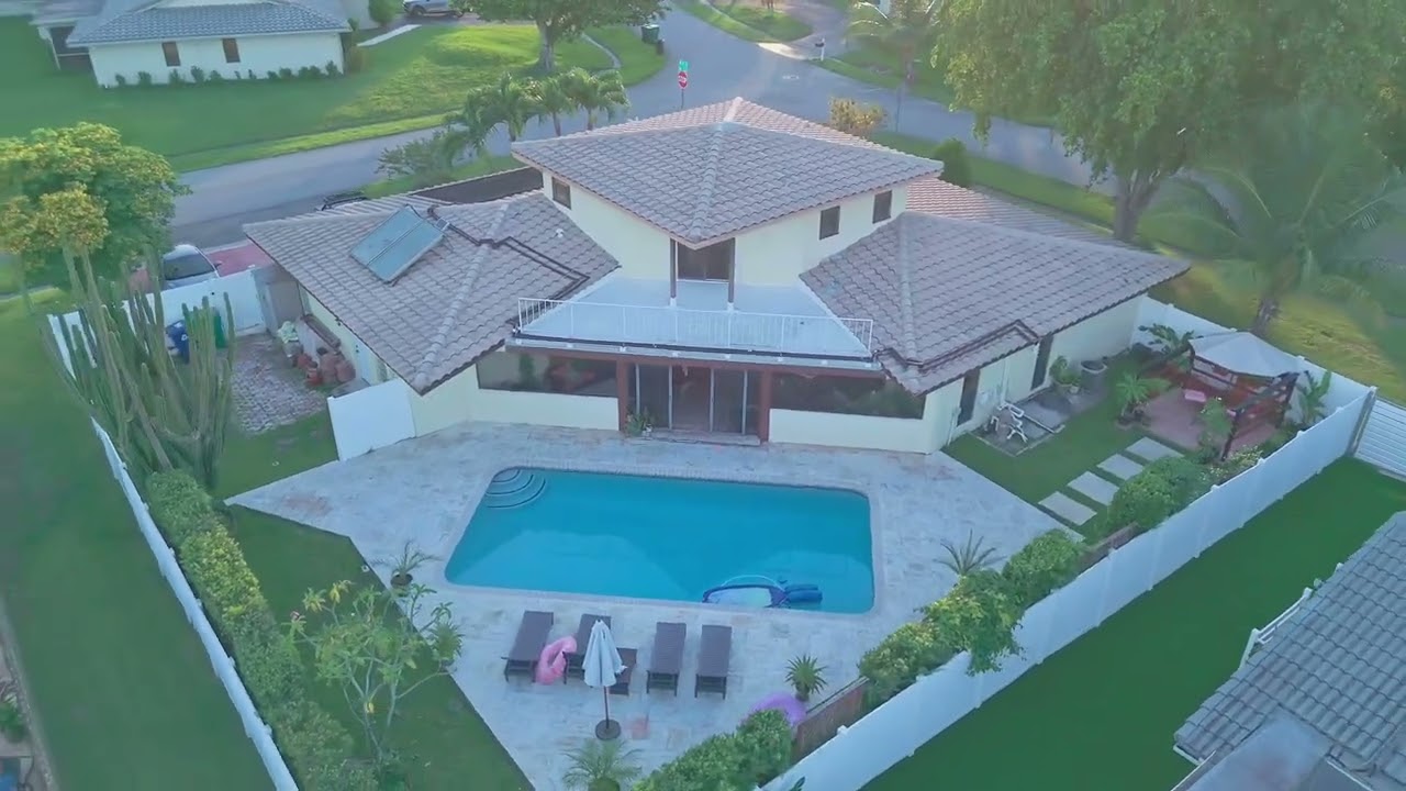 Aerial Real Estate Videography 
