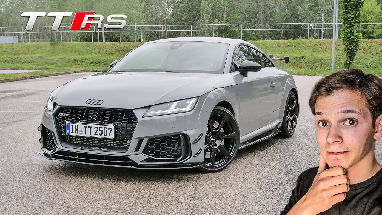 A b&uacute;cs&uacute; pillanata: Audi TT RS Iconic Edition teszt