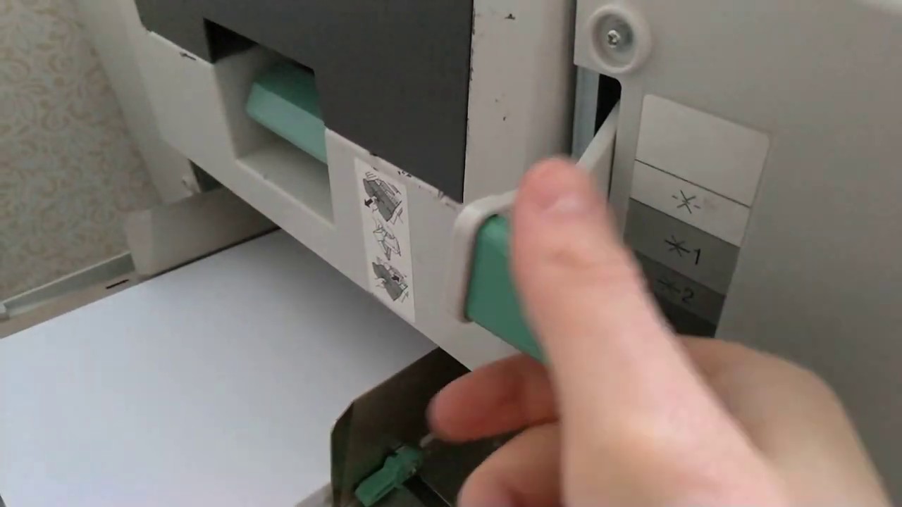 Riso KZ-30 не тянет бумагу