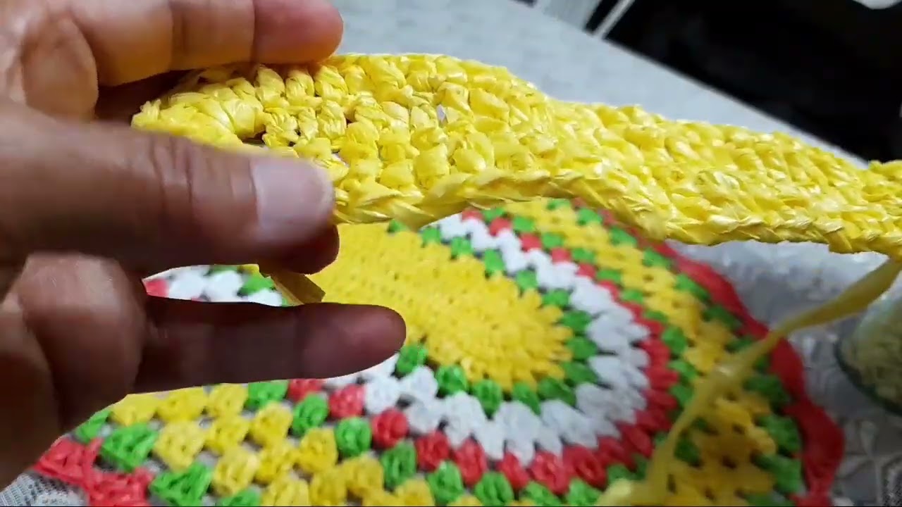 DIY como hacer tapetes ovalados bolsas plasticas a crochet fâciles