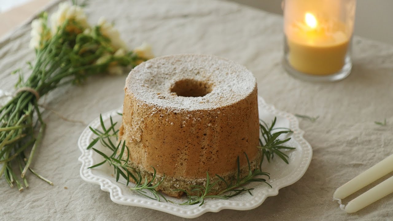 퐁신퐁신 얼그레이 쉬폰케이크 :  Earl Grey Chiffon Cake with whipped cream | Honeykki 꿀키