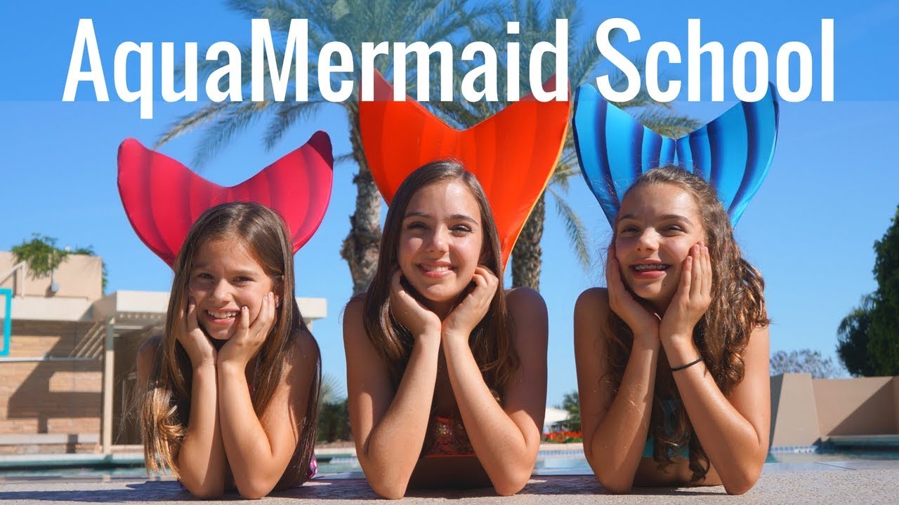 First Mermaid Class at Aquamermaid School !