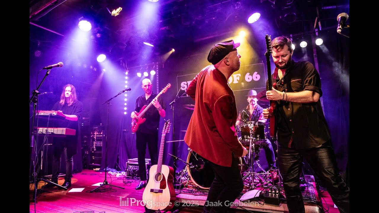 Moon Safari @ Spirit of 66 (Verviers) - 2025.   - CONSTANT BLOOM