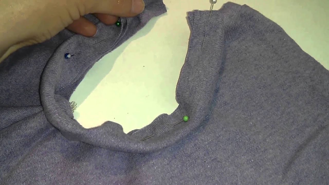 Monter un col Tshirt à la surjeteuse