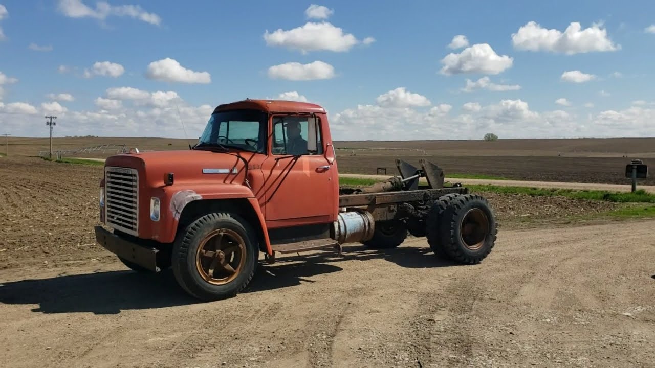 1974 International Loadstar 1600 Truck