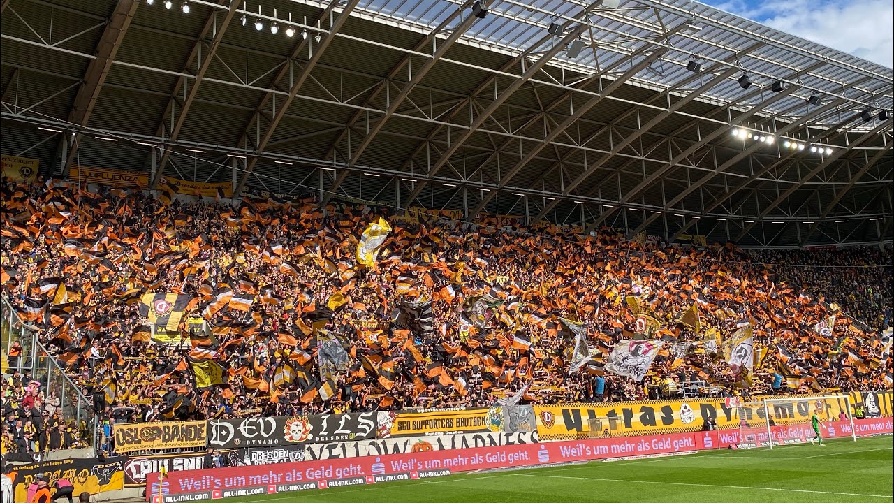 Dynamo Dresden | Fangesang - Fußball ist das Leben..in den Straßen unserer Stadt🖤💛🔥