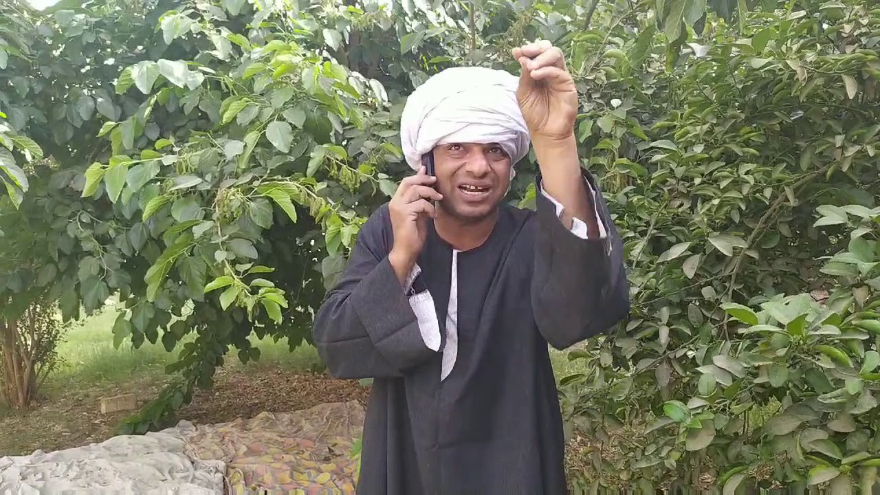 الحاج الضوى افتكر ربنا لما تعب ضحك السنين 😂