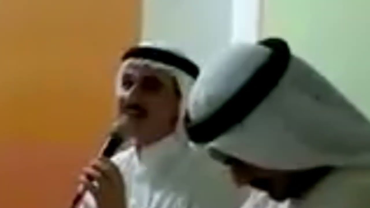 المداح محمد الحادي رحمه الله (المستشار أمين فاسمع الخبرا*ما لذة العيش الا صحبة الفقرا) #محمد_الحادي
