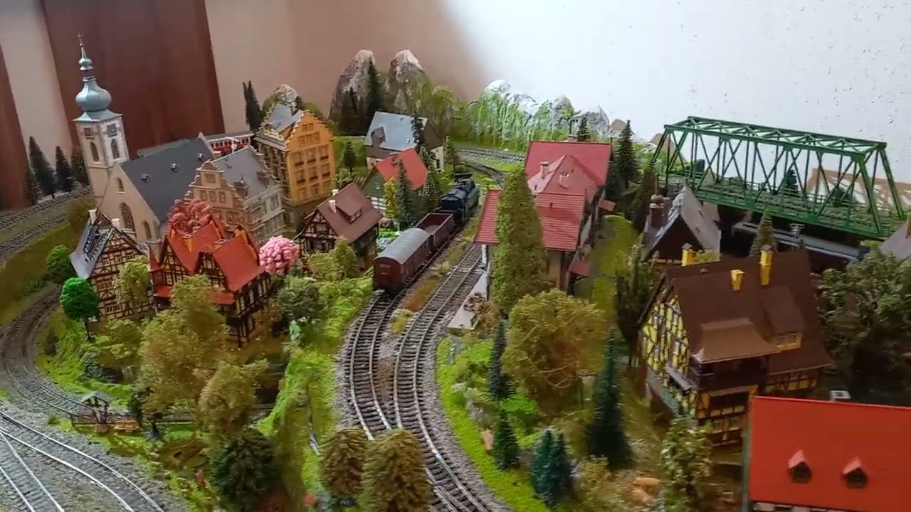 Mittenwald Fertiggelände total anders. Dampflokparade Österreich und Deutschland,  Noch Layout