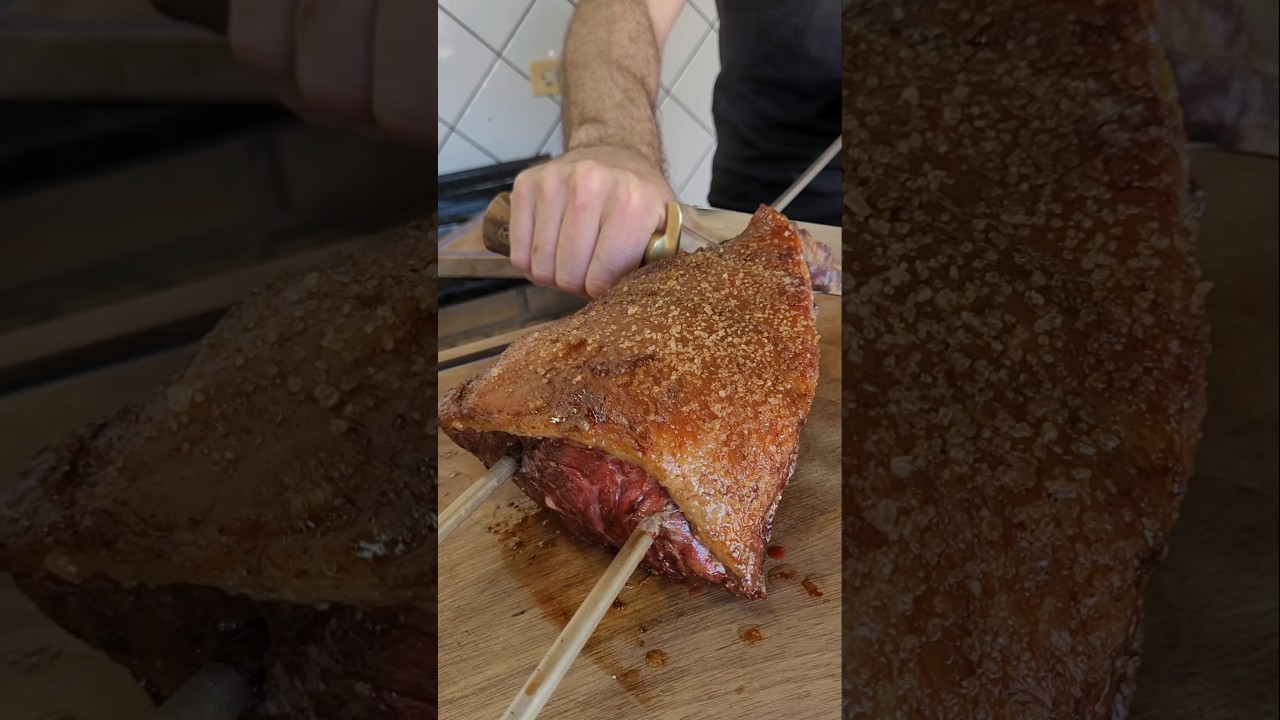 Picanha Assada Inteira no Espeto #carne #picanha #churrasco #churras #omaurolaverde