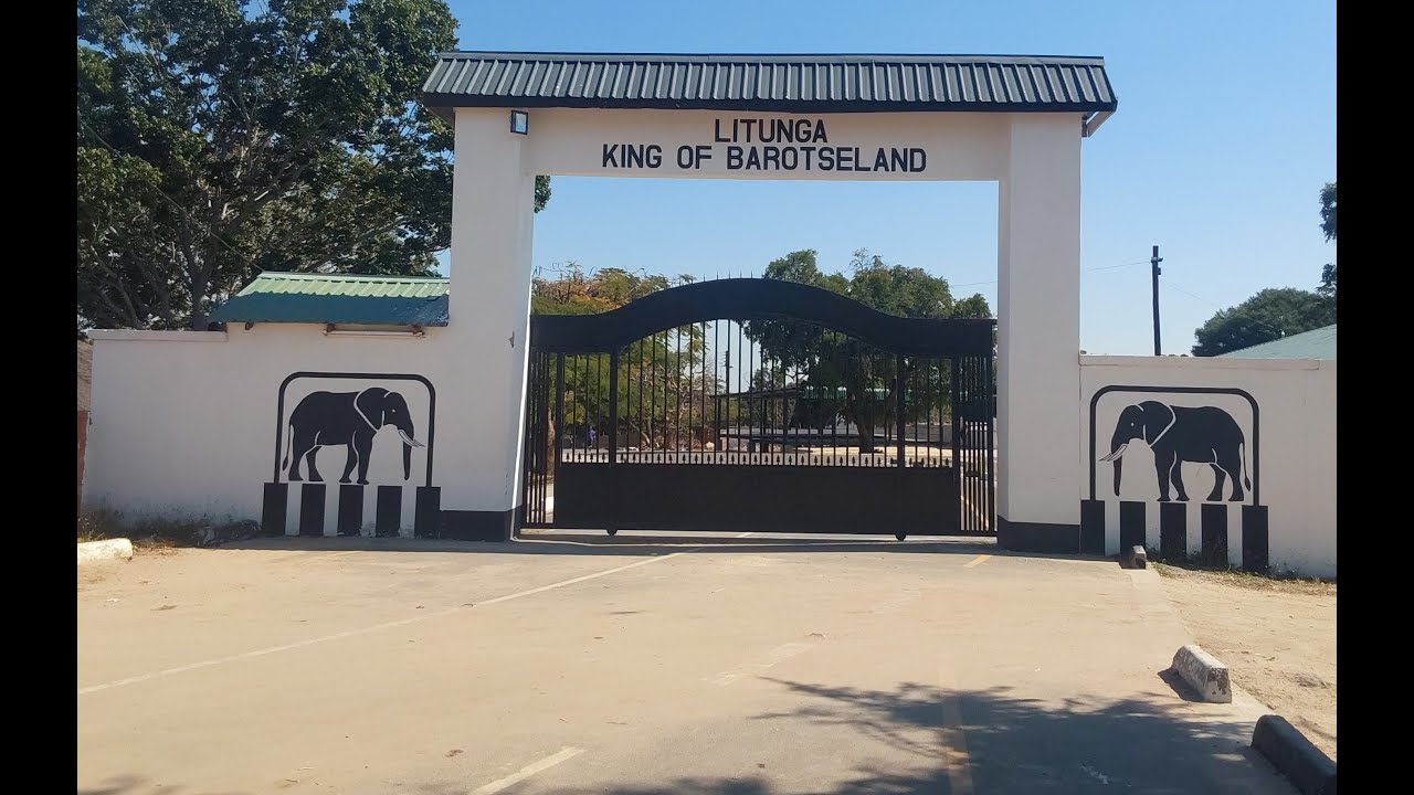 A Drive To Limulunga | The Litunga's Palace | Zambia
