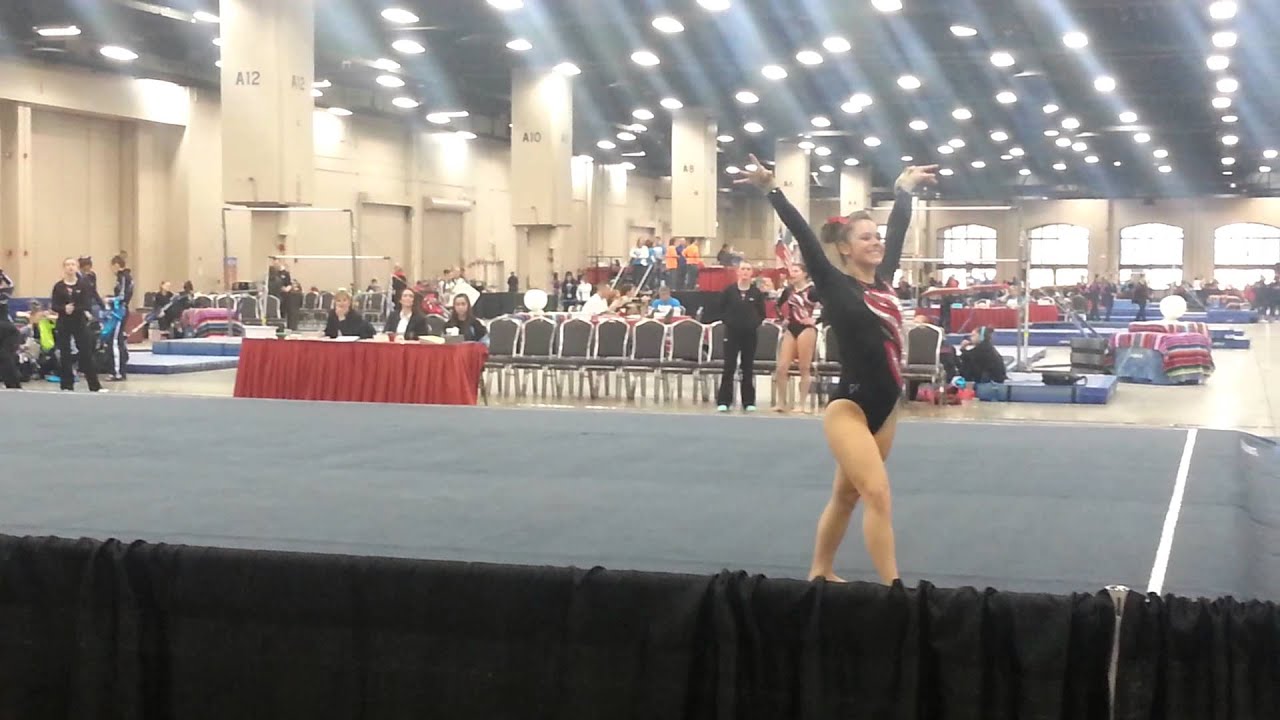 Bri Richardson Level 10  - Alamo Classic 2014-floor