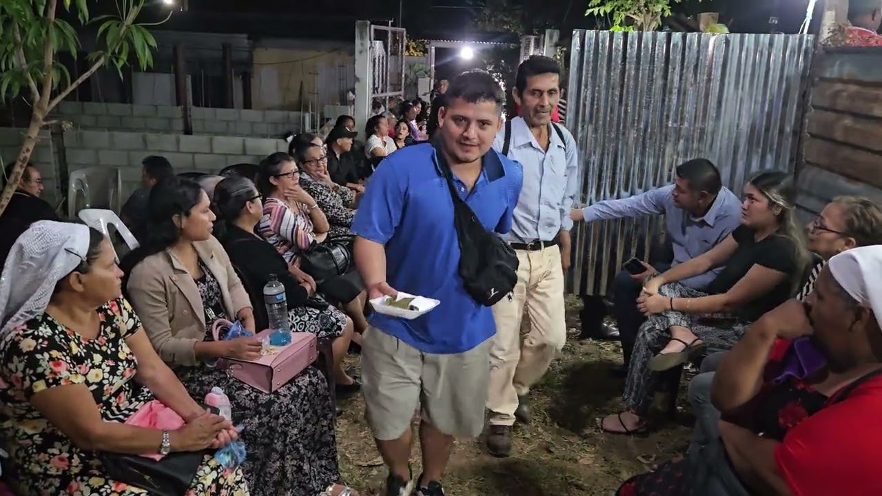  acompañando ha nuestro hno lorenzo coreas en velacion de su nuera ,Dios fortalezca sus vidas 