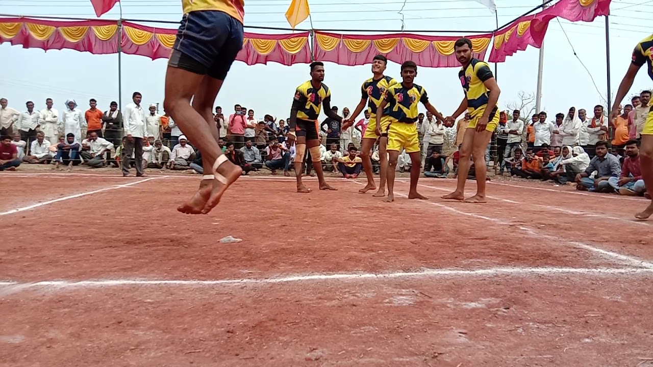 महाळूंगी येथे आयोजित कबड्डी स्पर्धेमध्ये जय हिंद कबड्डी संघ जळका भडंग Vs  काळेगाव फायनल राऊंड