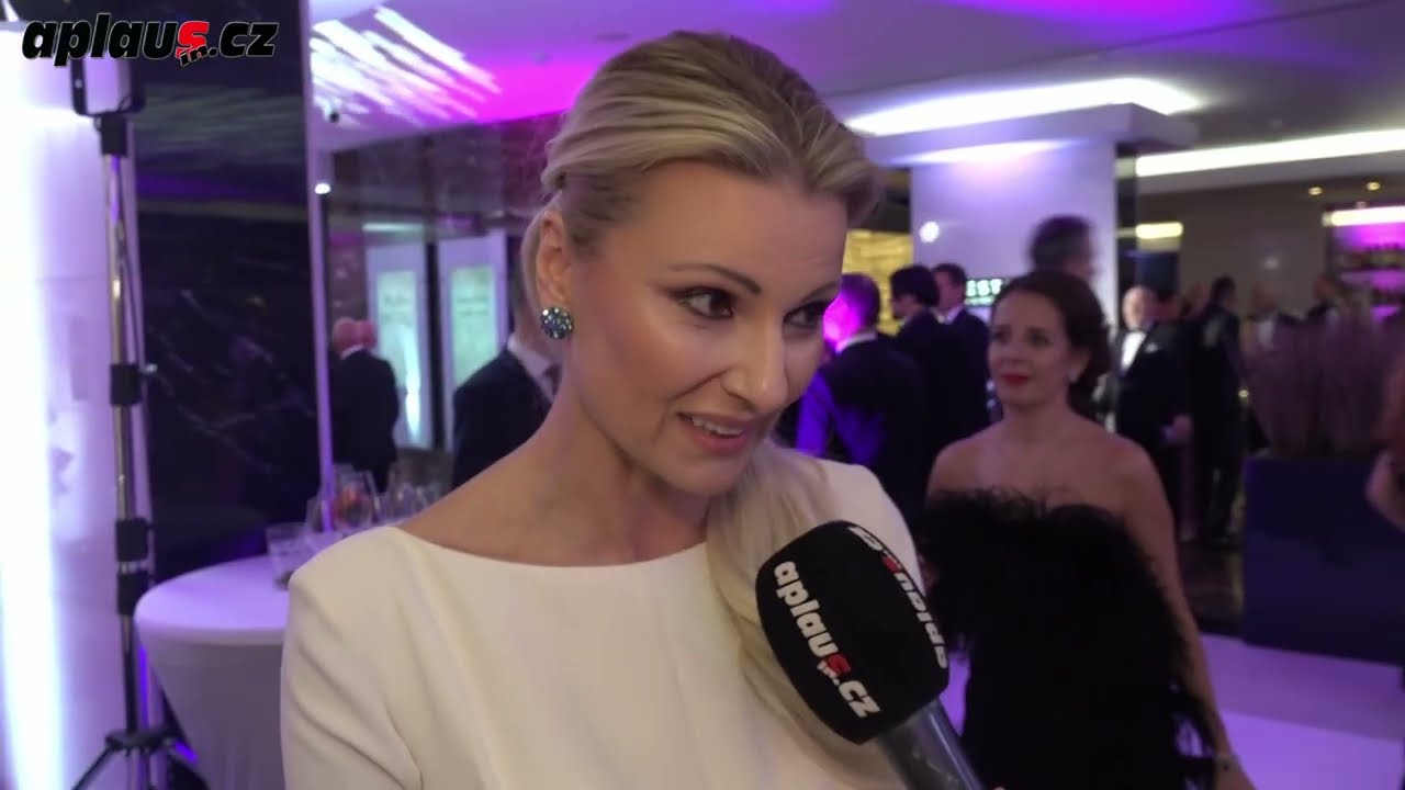 Největší trapasy celebrit: Kdy jim bylo skutečně horko?