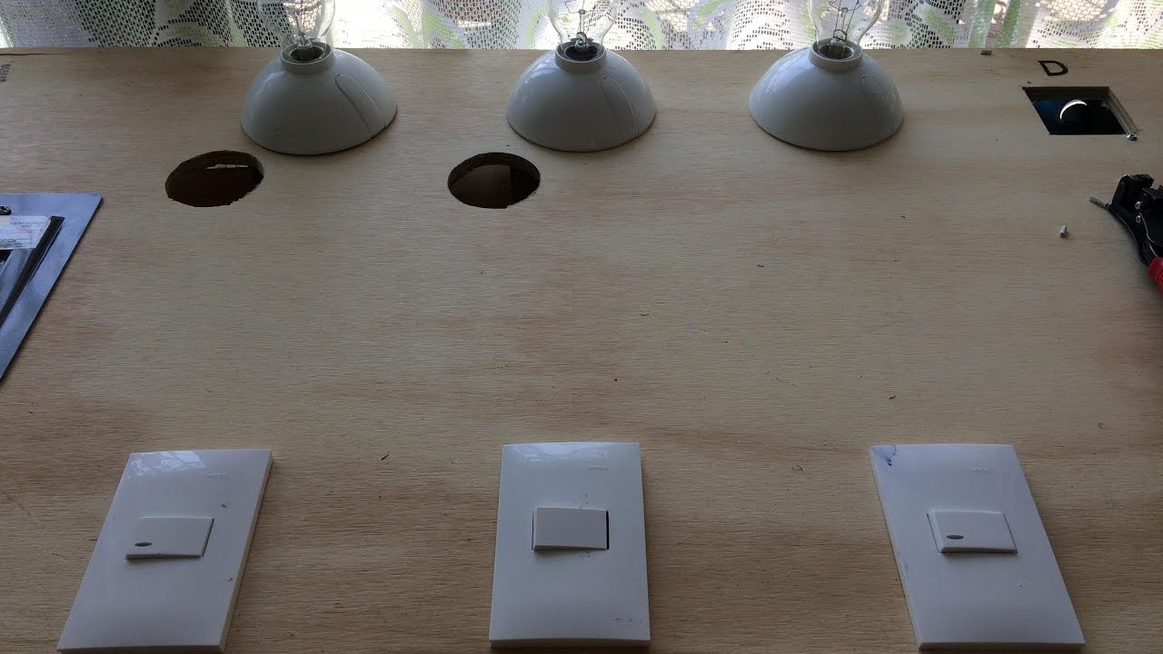 Como controlar lamparas con 3 interruptores INSTALACIONES ELECTRICAS