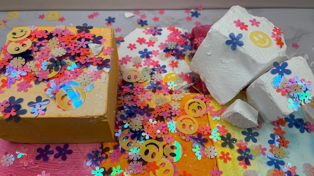 Dyed BSN Gym Chalk w Happy Glitter ASMR
