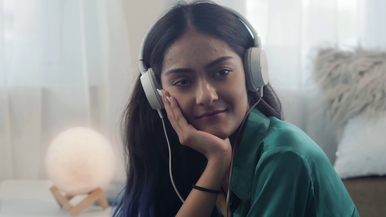 Kelsang Shrestha - Timilai [Official Music Video]