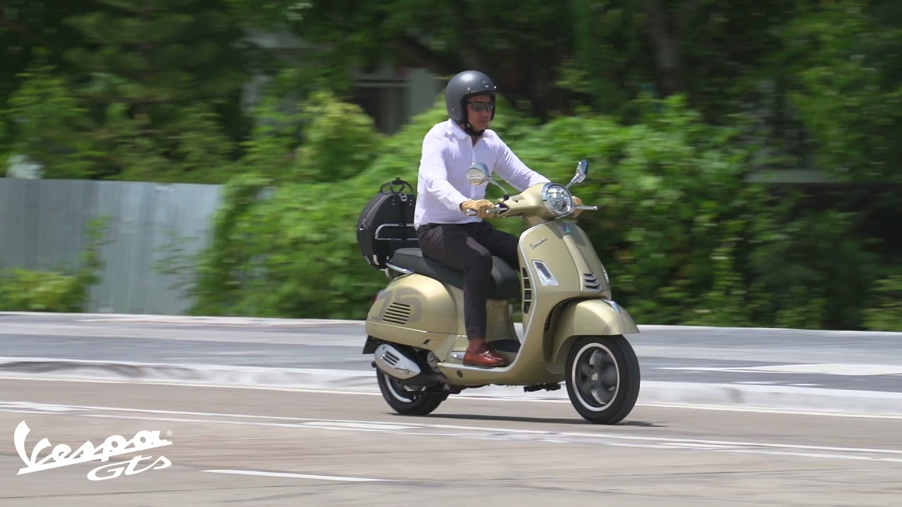 Vespa 75th Anniversary Special Edition
