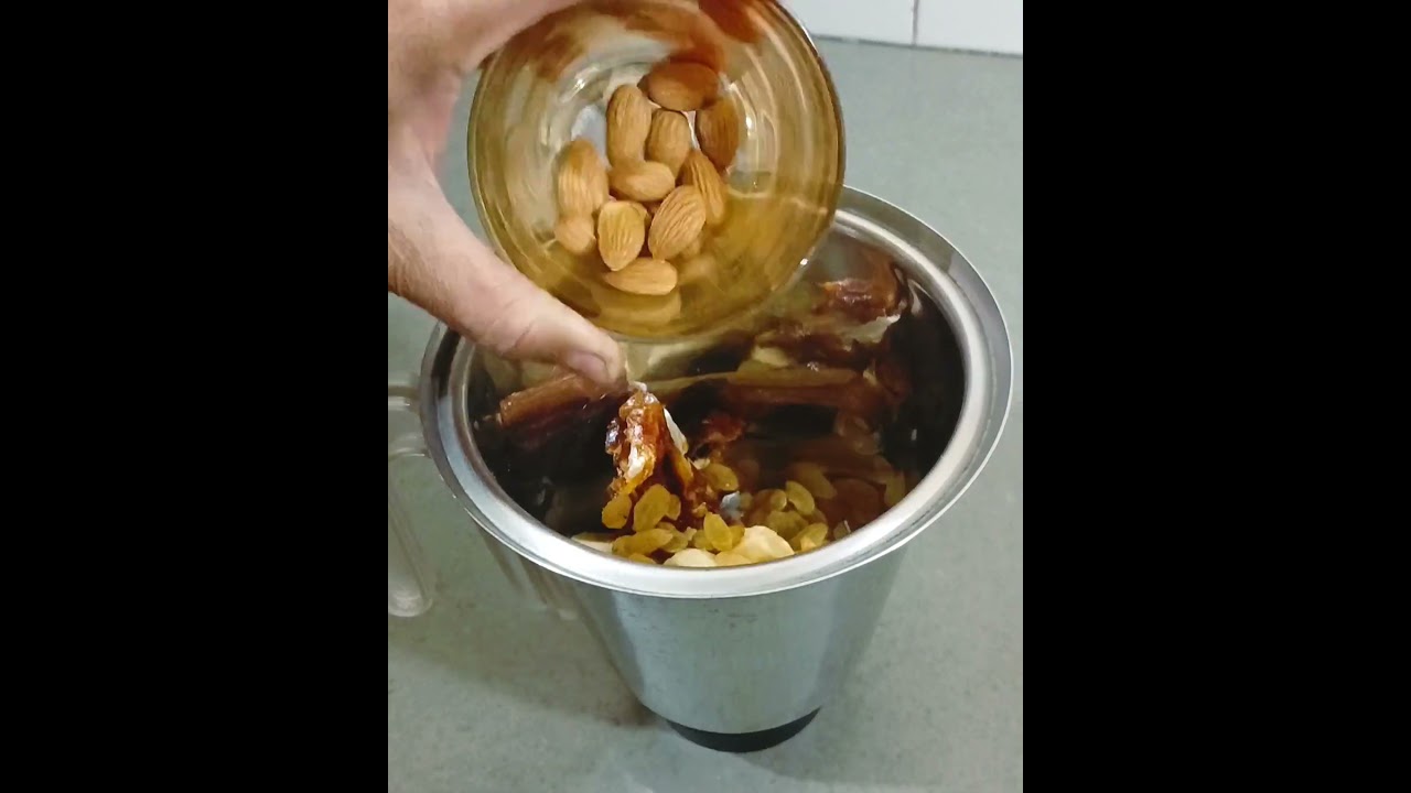 Banana Dryfruit Smoothie || Best Winter Smoothie