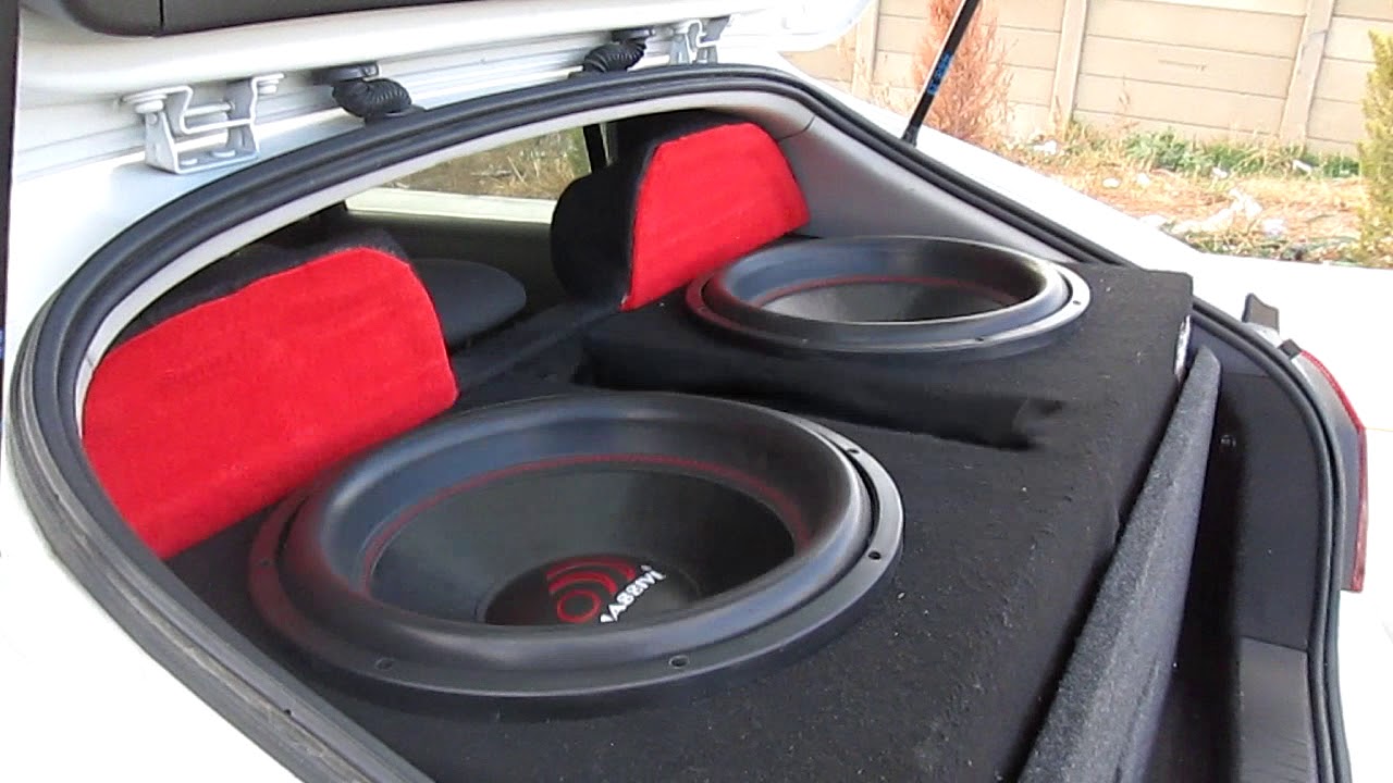 Massive 4000 wattt 2000 rms