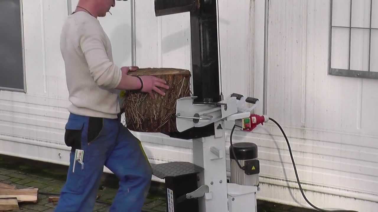 Vorführung Lumag Holzspalter HOS 8-230 und Hos 12A