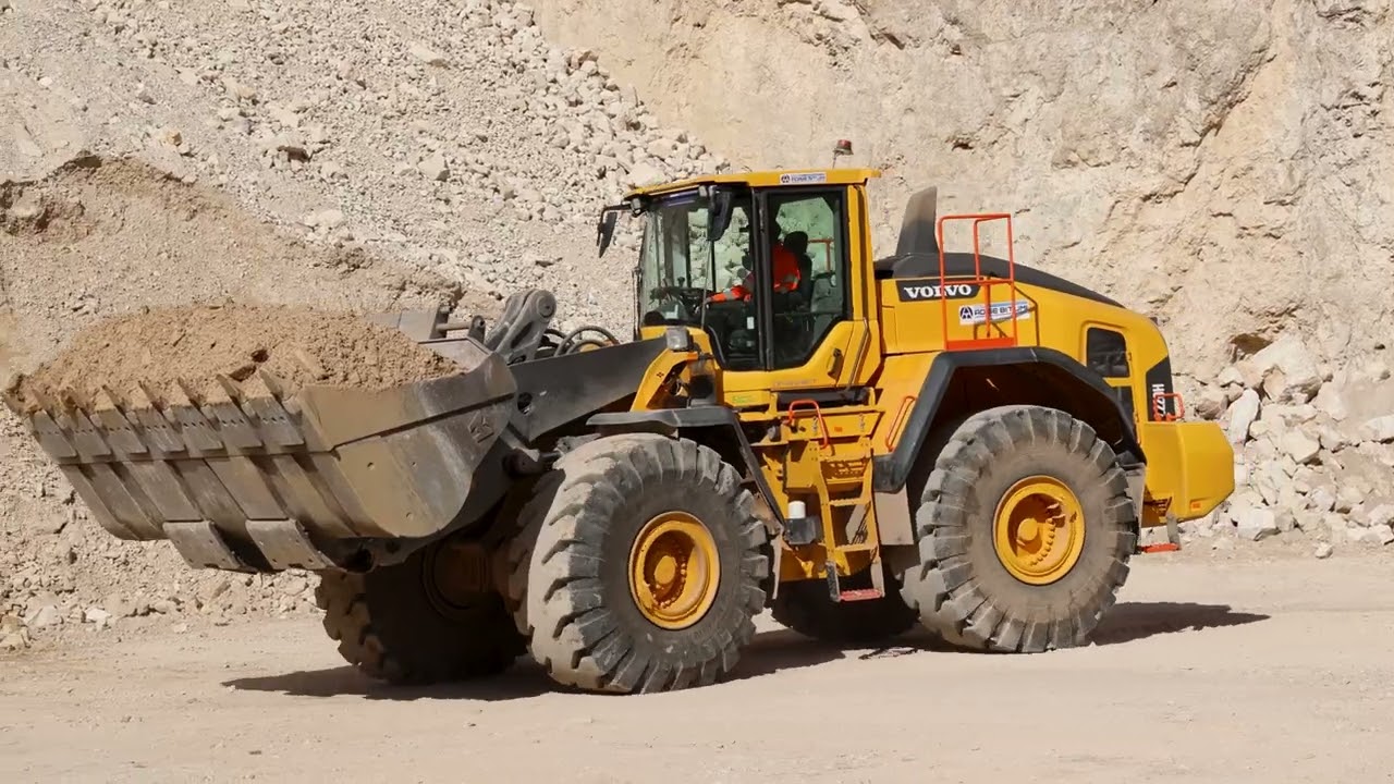 Come migliorare sicurezza ed efficienza con la formazione Volvo CE Italia  | Gruppo Adige Bitumi